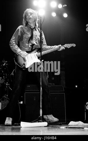 Tom Petty & the Heartbreakers effectuant au Tower Theater de Philadelphie, PA. Novembre, 1979. © mpi09 / MediaPunch Banque D'Images