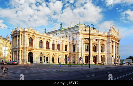 Burgtheater est le théâtre national autrichien à Vienne Banque D'Images