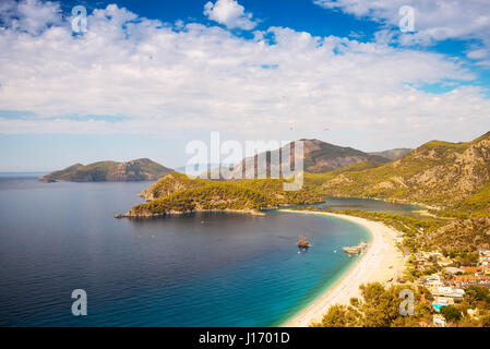 Vue d'été de Oludeniz Fethiye Turquie paysage plage lagon Banque D'Images