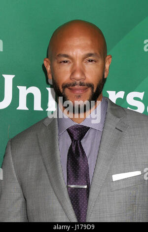 Pasadena, CA, USA. 17 Jan, 2017. LOS ANGELES - jan 17 : Stephen Bishop à la NBC/Universal TCA Winter 2017 à l'hôtel Langham le 17 janvier 2017 à Pasadena, CA Crédit : Kathy Hutchins/via Zuma Zuma/fil Wire/Alamy Live News Banque D'Images