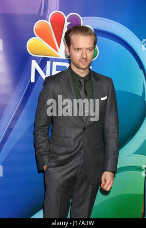 Pasadena, CA, USA. 18 janvier, 2017. LOS ANGELES - jan 18 : Adam Campbell à la NBC/Universal TCA Winter 2017 à l'hôtel Langham le 18 janvier 2017 à Pasadena, CA Crédit : Kathy Hutchins/via Zuma Zuma/fil Wire/Alamy Live News Banque D'Images