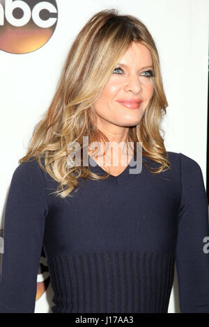 Pasadena, CA, USA. 10 janvier, 2017. LOS ANGELES - jan 10 : Michelle Stafford au Disney/ABC TV Hiver 2017 TCA Partie Langham Hotel le 10 janvier 2017 à Pasadena, CA Crédit : Kathy Hutchins/via Zuma Zuma/fil Wire/Alamy Live News Banque D'Images