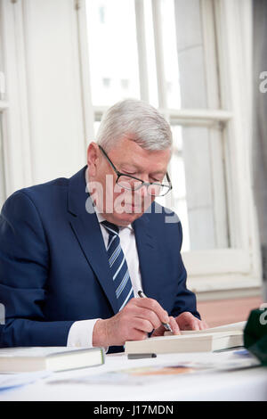 Alan Johnson, député travailliste, ancien coque déjeuner littéraire 11-04-17, Banque D'Images