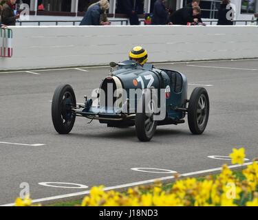 Duncan Pittaway, Bugatti Type 35, Varzi Trophy, français et italiens pour les voitures de Grand Prix, Goodwood 75e réunion des membres, Goodwood, West Sussex, Mars 2017 Banque D'Images