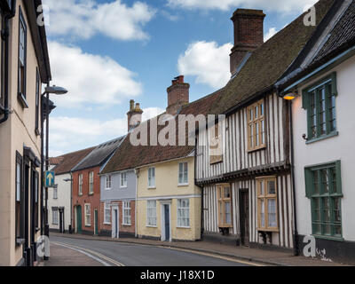 Scène de rue à la cité médiévale de la ville de Norfolk Wymondham Banque D'Images