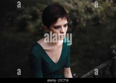 Portrait of serious Caucasian woman Banque D'Images