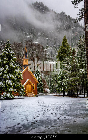 La Vallée Yosemite Chapelle à hiver - Yosemite National Park, California, USA Banque D'Images