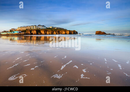 Broad Oak Beach sur la côte nord de Cornwall Banque D'Images