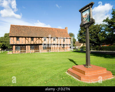 Le Moot Hall & Village Green Elstow Banque D'Images