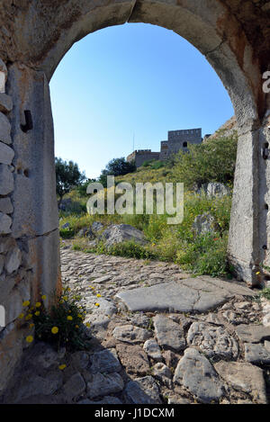 Dans Archway, château de Palamidi, ville de Nauplie, Péloponnèse, Grèce Banque D'Images