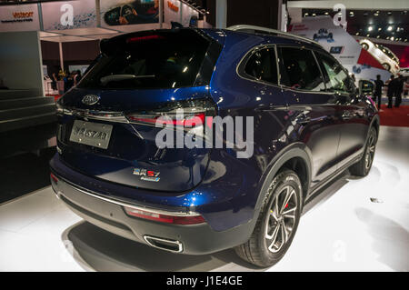 Shanghai, Chine. Apr 19, 2017. Affiner JAC S7 dévoilé lors du Salon de l'Auto Shanghai 2017 Credit : Mark Andrews/Alamy Live News Banque D'Images