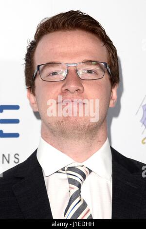 Craig Thompson à arrivés pour la 8e édition du projet soif soif Gala, Beverly Hilton Hotel, Los Angeles, CA, 18 avril 2017. Photo par : Priscilla Grant/Everett Collection Banque D'Images