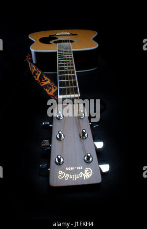 Instrument de musique guitare acoustique Banque D'Images