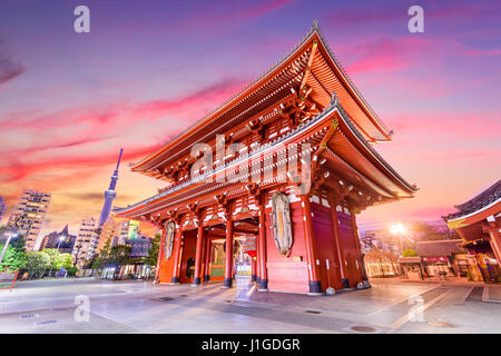 La porte de Temple Sensoji à Tokyo, Japon. Banque D'Images
