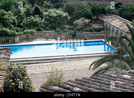 Piscine extérieure. Banque D'Images