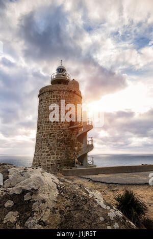 Camarinal phare au coucher du soleil à Cadix, au sud de l'Espagne Banque D'Images