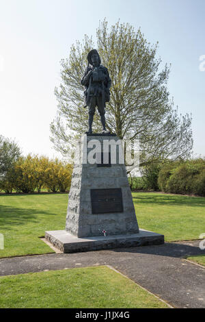 'Le Digger' statue au Parc Mémorial Australien de Bullecourt, France, Banque D'Images