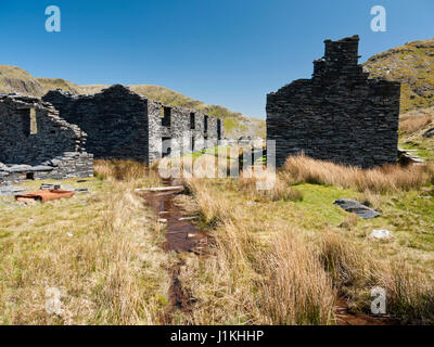 Ruines de l'ancienne carrière d'ardoise à Rhosydd Rhosydd y Bwlch Moelwyn dans les montagnes de Snowdonia Banque D'Images