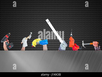 Digital composite de beaucoup de mains avec différents outils avec fond métal Banque D'Images