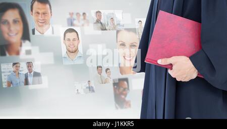 Digital composite de juge holding livre en face des peuples visages Banque D'Images