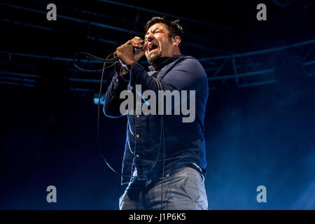 Milano, Italie. Apr 21, 2017. Bande alternative américaine, fondée par Chino Moreno, Deftones effectue live au fabrique. Credit : Mairo Cinquetti/Pacific Press/Alamy Live News Banque D'Images
