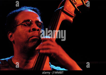 Stanley Clarke b. 30 juin 1951 à Philadelphie, musicien de jazz américain, photo Kazimierz Jurewicz Banque D'Images