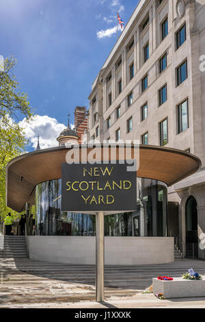 New Scotland Yard sur remblai de Londres à Londres Banque D'Images
