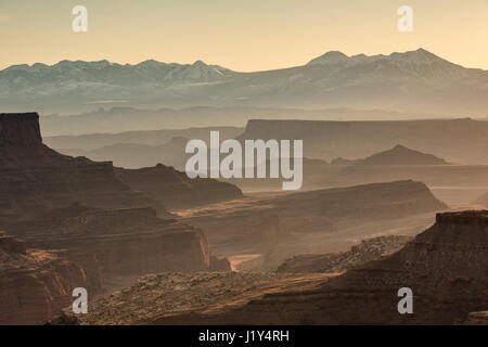 Shafer Canyon Overlook, Canyonlands National Park, Moab, Utah. Banque D'Images