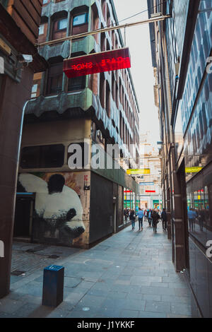 Le panda géant par James Klinge on Mitchell Lane, Glasgow. Banque D'Images