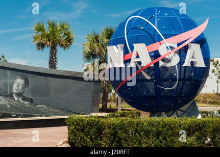Signe de la NASA au Centre spatial Kennedy Banque D'Images