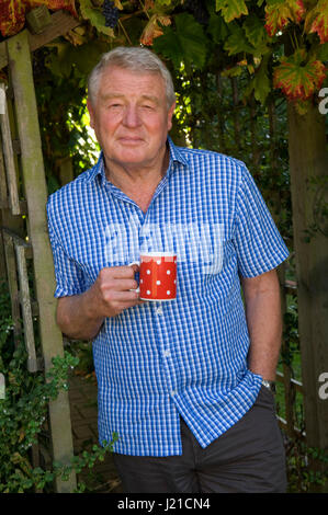 Sir Paddy Ashdown a photographié à son domicile à Somerset, Royaume-Uni Banque D'Images