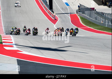 Austin, Texas, États-Unis. Apr 23, 2017. 23 avril 2017 : MotoGP en action lors du Red Bull Grand Prix of the Americas. Austin, Texas. Mario Cantu/CSM Crédit : Cal Sport Media/Alamy Live News Banque D'Images