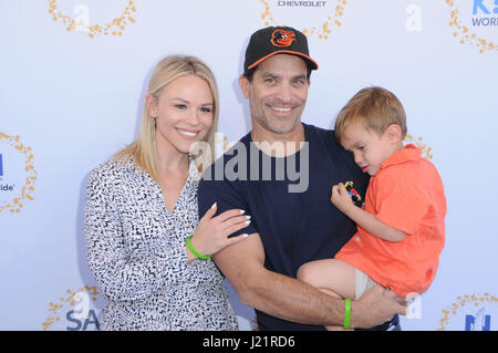 Culver City, CALIFORNIE, États-Unis. 23 avril 2017. 23 avril 2017 - Culver City, Californie - Jonathan Schaech. Journée Safe Kids 2017 aux studios Smashbox de Culver City. Crédit photo : Birdie Thompson/AdMedia crédit : Birdie Thompson/AdMedia/Alamy Live News Banque D'Images