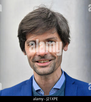 Prague, République tchèque. 22 avr, 2017. Candidat à l'élection présidentielle tchèque Marek Hilser dépeints dans Prague, République tchèque, le 22 avril 2017. Photo : CTK Michal Dolezal/Photo/Alamy Live News Banque D'Images