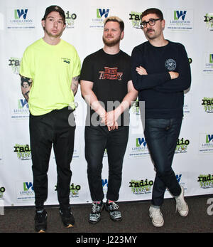 Bala Cynwyd, PA, USA. 20 avril, 2017. Groupe de rock alternatif anglais alt-J visiter le Théâtre Performance Radio 145,5 millions aujourd'hui. Banque D'Images