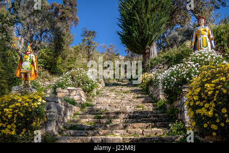 Escalier de l'Inca à l'entrée du village de Yumani Isla del Sol sur le lac Titicaca - Bolivie Banque D'Images