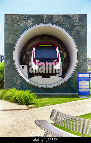 ISTANBUL, TURQUIE - 10 juillet, 2014 : Monument de rame de métro en tunnel, Istanbul, Turquie Banque D'Images