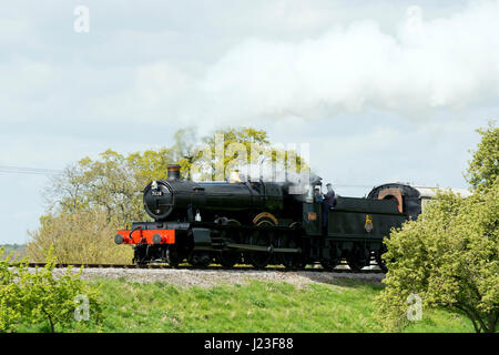 Le train à vapeur sur la Loire et le Warwickshire Railway près de Toddington, Gloucestershire, Royaume-Uni Banque D'Images