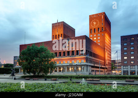 L'Hôtel de Ville d'Oslo, Norvège Banque D'Images