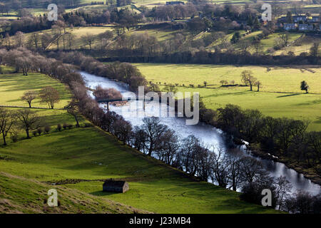 Le Wath Beckstones (Passerelle Millennium Bridge) sur la Rivière Tees vu de sifflet Crag près de Mickleton, Middleton-in-Teesdale, County Durham U Banque D'Images