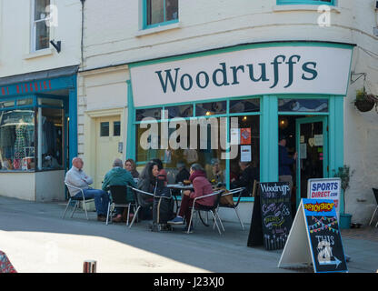 Autour de la ville de Stroud dans Gloucesterhire Cotswolds Angleterre Woodruffs Café Végétarien Banque D'Images