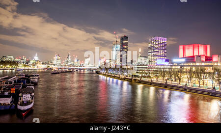 La Ville au coucher du soleil de Waterloo Bridge, London UK Banque D'Images