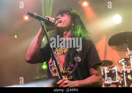 San Francisco, USA. Apr 23, 2017. Joey Belladonna d'Anthrax effectue au Fillmore le 23 avril 2017 à San Francisco, Californie. Crédit : l'accès Photo/Alamy Live News Banque D'Images