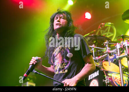 San Francisco, USA. Apr 23, 2017. Joey Belladonna d'Anthrax effectue au Fillmore le 23 avril 2017 à San Francisco, Californie. Crédit : l'accès Photo/Alamy Live News Banque D'Images