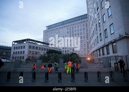 Southbank stret travaille, Londres Banque D'Images