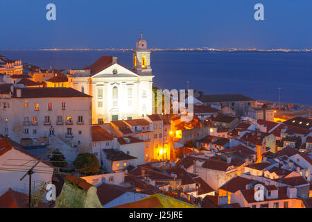 Nuit à l'Alfama, Lisbonne, Portugal Banque D'Images