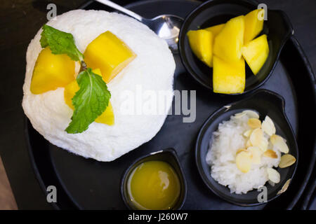 Le lait de mangue avec saveur de glace pilée, stock photo Banque D'Images