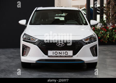 Belgrade, Serbie - le 23 mars 2017 : nouvelle Hyundai Ioniq hybrid présenté à Belgrade 53è International Motor Show - MSA (OICA). Banque D'Images