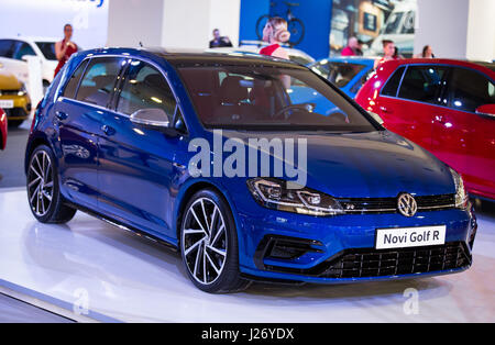 Belgrade, Serbie - le 23 mars 2017 : nouvelle Volkswagen Golf R présentée à Belgrade 53è International Motor Show - MSA (OICA). Banque D'Images