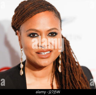 New York, USA. Apr 25, 2017. Ava Duvernay assiste à l'heure 2017 100 Gala au Jazz at Lincoln Center le 25 avril 2017 à New York. Crédit : l'accès Photo/Alamy Live News Banque D'Images